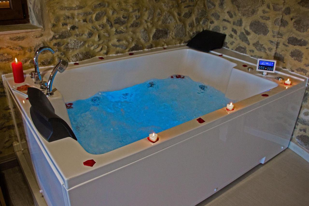 Casa Das Fiadeiras De Nemina Con Jacuzzi Luaran gambar